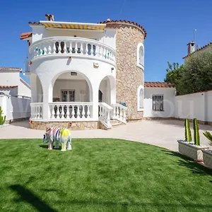 villa-de-luxe-avec-piscine-wehostyou.topcostabravahotels.com/